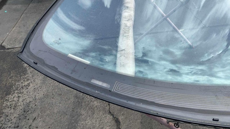 102163401C ⭕ 12-14 Model S Windshield Heated Wiper Area (Lower Mount Mirror) 1021634-01-C