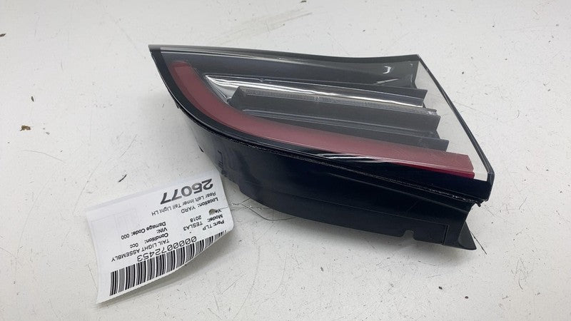 107740190D ⭕ 2017-2023 Model 3 Rear Left Inner Taillight LED Tail Lamp 3-Pin 1077401-90-D