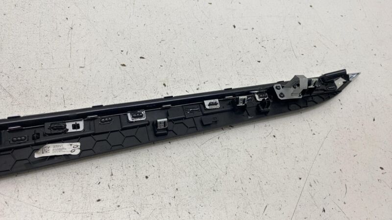 2022 2022 2023 2024 Tesla Model X Plaid Door Carbon Fiber Decor Left LH Assembly