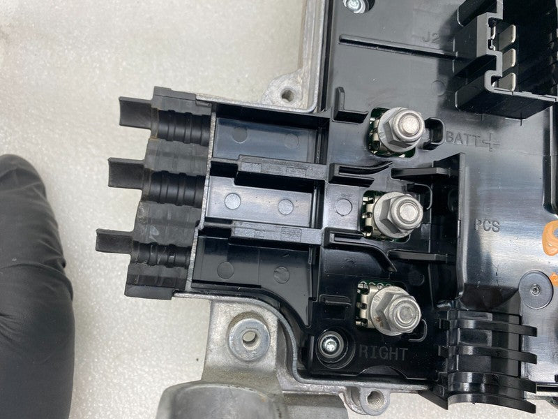 111818291E ⭕2017-2020 Tesla Model 3 Front Suspension Electrical Control Module 1118182-91-E