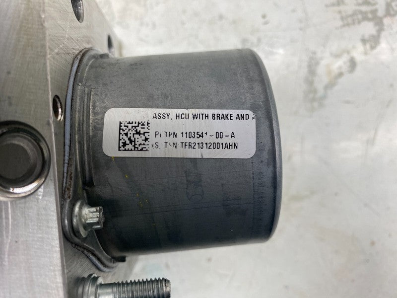 1044745 00 B ⭕ 17-23 Tesla Model 3 Y Anti-Lock Brake System ABS Pump Module Unit 1044745-00-B