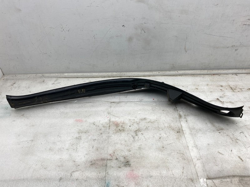 1047321 00 E ⭕16-20 Model X Rear Passenger Side Trunk Liftgate Trough Trim Right 1047321-00-E