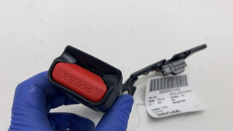 ⭕ 17-23 Model 3 Rear Driver Side 2nd Row Seatbelt Buckle Black Left 10