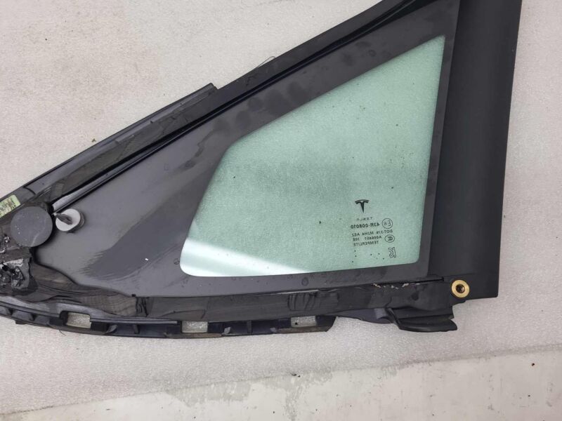 2012-2020 Tesla Model S Rear Driver Side Quarter Fixed Glass Left LH Assembly