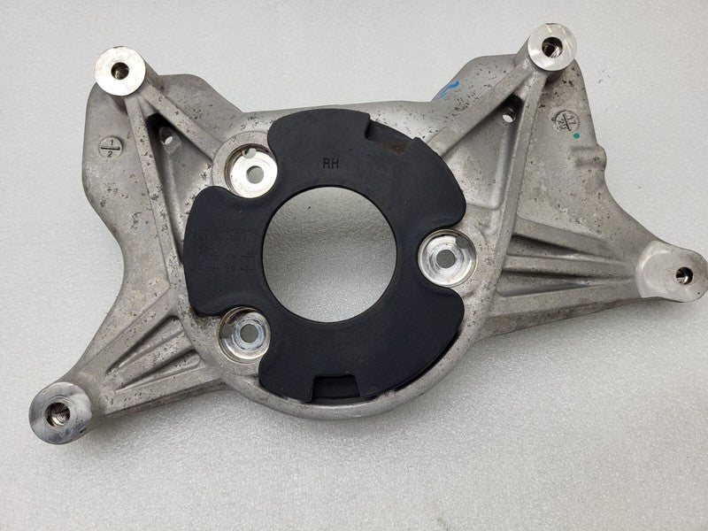 104437600D ⭕ 2017-2023 Tesla Model 3 M3 Front Right Upper Strut Mount Bracket 1044376-00-D