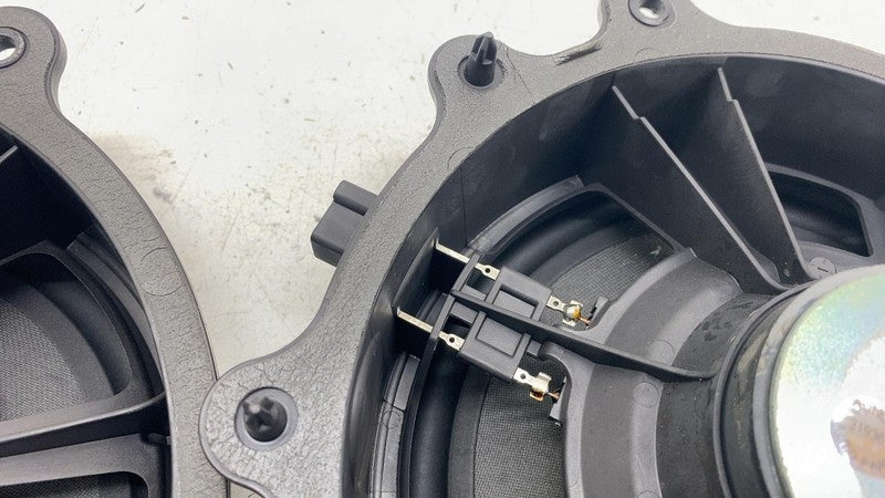 107974300E ⭕ 24-25 Tesla Model 3 Front Left & Right Door Audio Sound Speaker 1079743-00-E