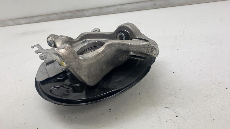 ⭕ 2018-2022 Mercedes C-Class C300 W205 Rear Right Spindle Knuckle Hub Assembly
