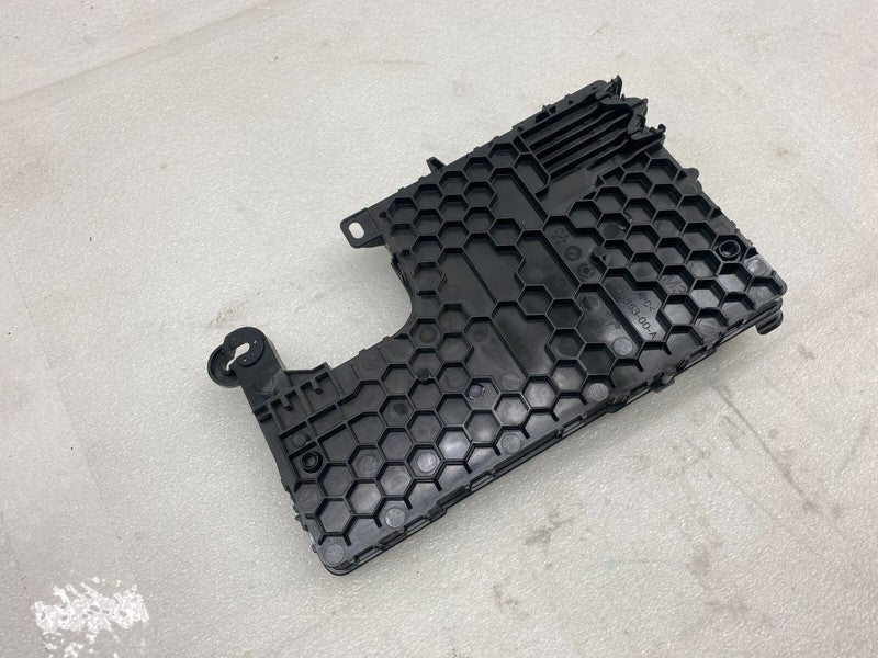 156745400B ⭕ 2020-2023 Model 3 Right Low Voltage Controller Electronic Module 1567454-00-B