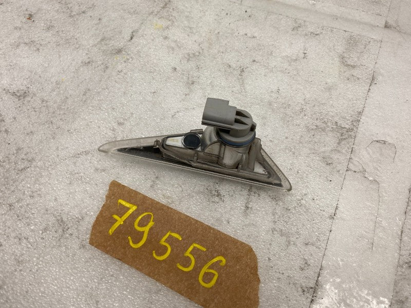 ⭕ 2012-2015 Tesla Model S Passenger Side Fender Turn Signal Lamp Right