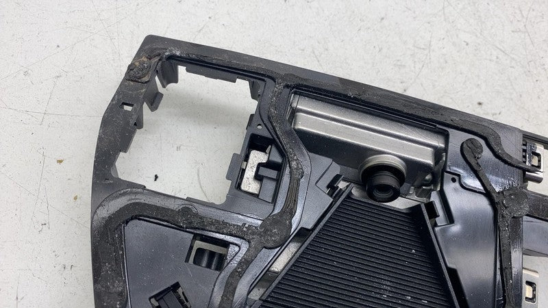 Camera/projector VOLKSWAGEN ID4 25