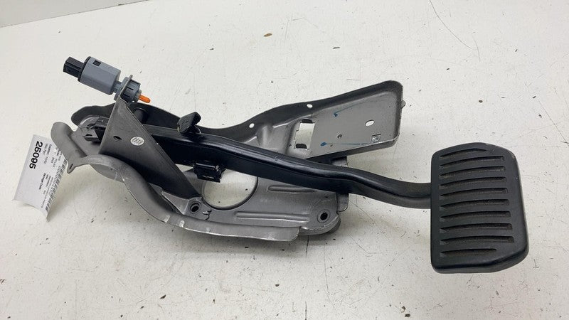 32264200 ⭕ 2021 2022 2023 Polestar 2 Front Brake Stop Pedal w/ Bracket & Sensor 32264200
