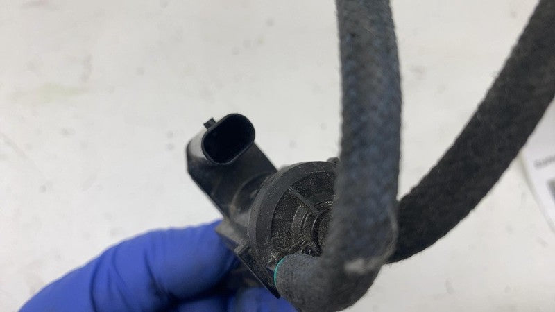 BG866848601 ⭕ 2018-2023 BMW 530e xDrive Vacuum Pipe Hose Line w/ Electric Valve Solenoid OEM