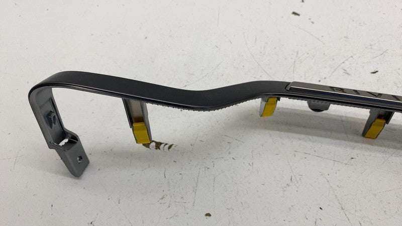 PT00042028D ⭕2022-2025 Rivian R1S Front Left or Right Seat Upper Trim Bezel OEM PT00042028-D