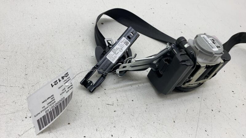 4M0.857.819 A 19-23 Audi E-Tron Quattro Left or Right Seatbelt Beat Belt & Retractor 4M0857819