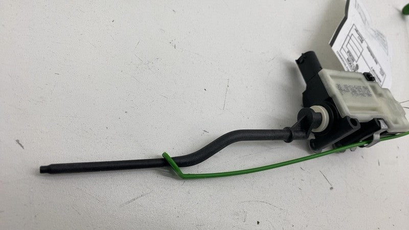 985 879 04 ⭕ 2011-2016 Mini Cooper Countryman S Fuel Door-Lock Gas Tank Actuator 985 879-04
