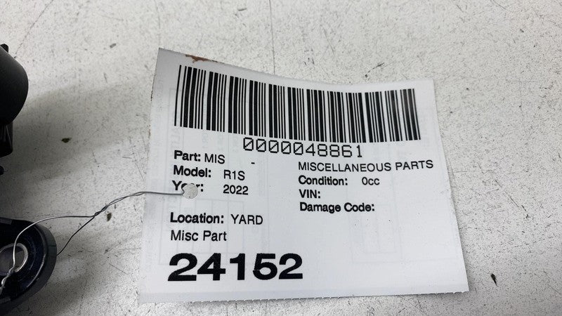 PT00031575E 2022-2024 Rivian R1T R1S Left Dash Fusebox Power Relay Control Module ECM Assy