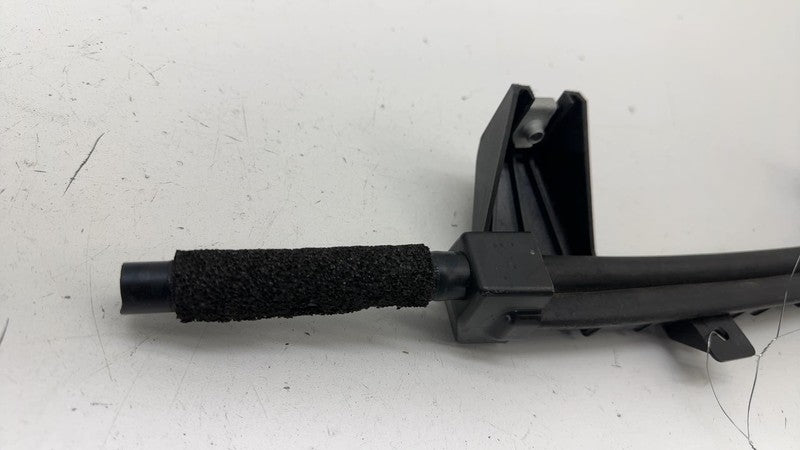 LJ8B R263A21A ⭕ 21-24 Mustang Mach-E Front Driver Side Door Glass Guide Left LH LJ8B-R263A21A