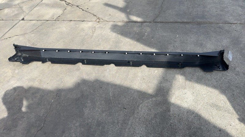 ⭕ 2024-2025 Cybertruck Left Rocker Panel Skirt Trim Molding Cover 1816