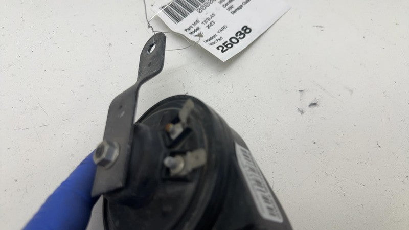 ⭕ 2021-2023 Tesla Model 3 FIAMM High Pitch Tone Sound Horn w/ Bracket