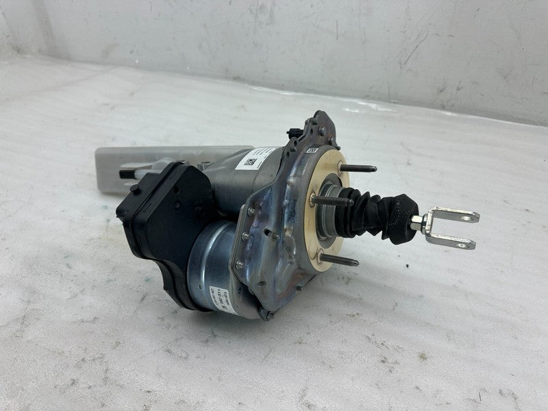 1044671 00 D ⭕ 2017-2023 Model 3 Power Brake iBooster Master Cylinder Reservoir 1044671-00-D