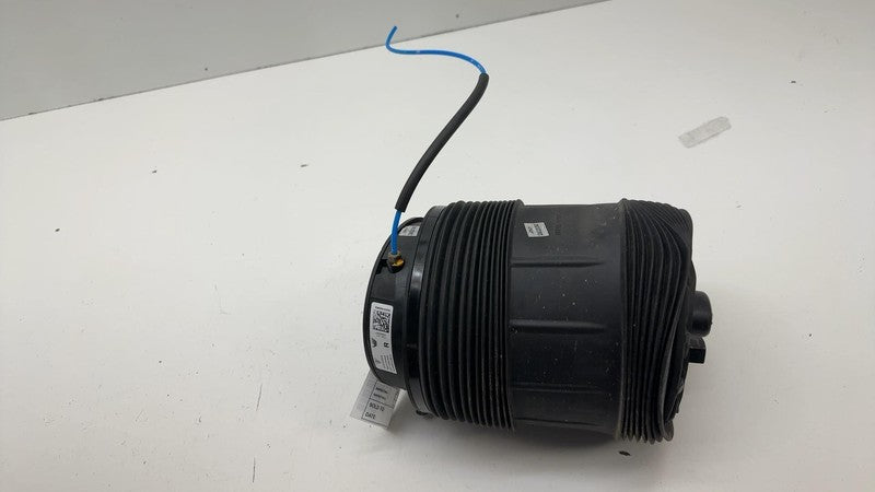 9Y0.616.026.B ⭕ 2023-2025 Porsche Cayenne Rear Right Suspension Air Spring RH AWD 9Y0616026B
