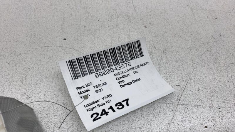108624150J 2017-2023 Tesla Model 3 Front Passenger A-Pillar Upper Trim Cover Panel Right RH