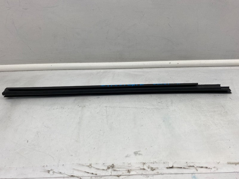 ⭕ 21-24 Model S Front Passenger Side Door Window Inner Belt Rubber Seal Right RH