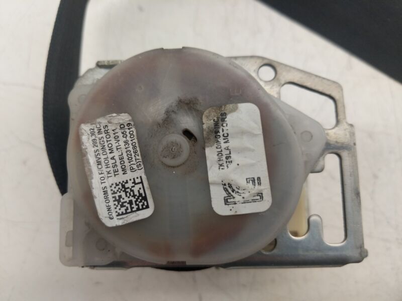 1023136 05 D ⭕ 2012-2020 Tesla Model S Rear Left or Right Seat Belt & Retractor 1023136-05-D