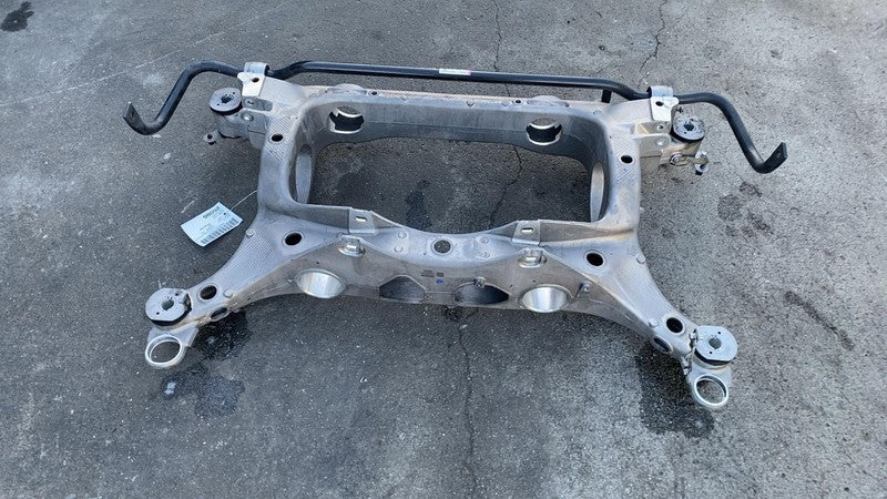32333923 ⭕ 21-23 Polestar 2 Rear Subframe Cradle Crossmember w/ Stabilizer Bar 32333923