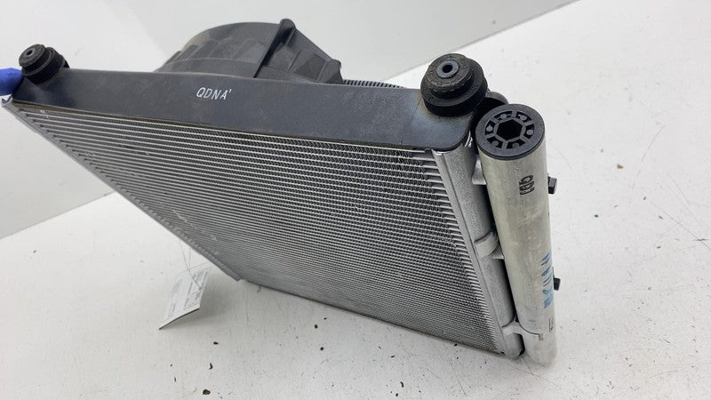 ⭕ 12-20 Model S Condenser Air Cooling Radiator w/ Fan Shroud Right 600