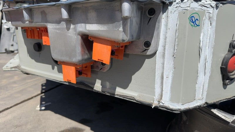 PT00050298P ⭕ 22-24 Rivian R1T R1S High Voltage Battery Module Pack 141kWh 392V PT00050298-P