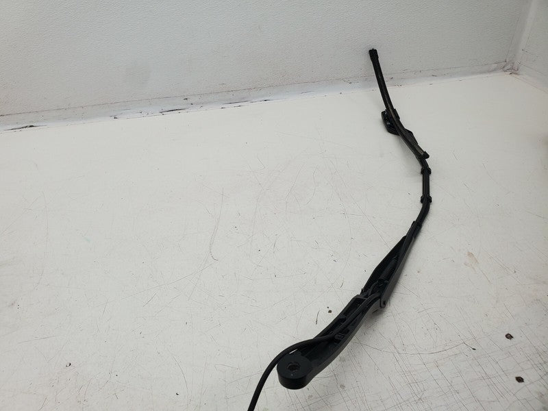 1076731-00-A ⭕ 2017-2022 Tesla Model 3 Front Windshield Wiper Arm & Blade Right 1076731-00-A