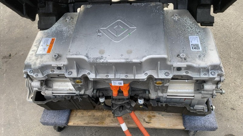 PT00046119 H 2022-2024 Rivian R1S Electric Engine Power Inverter Front Drive Unit Quad Motor