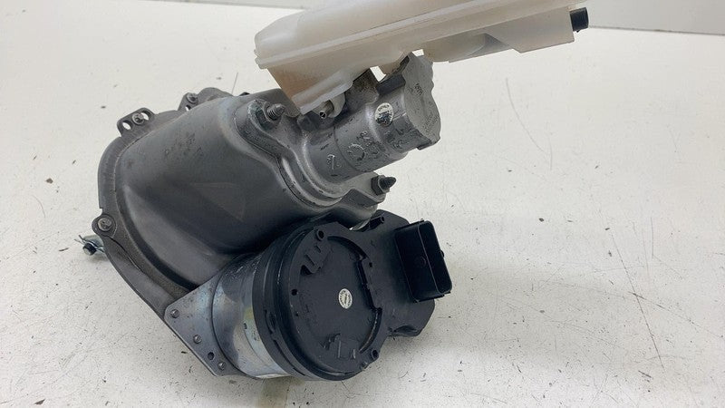 104467100E ⭕ 2017-2023 Model 3 Power Brake Booster Master Cylinder & Reservoir 1044671-00-E