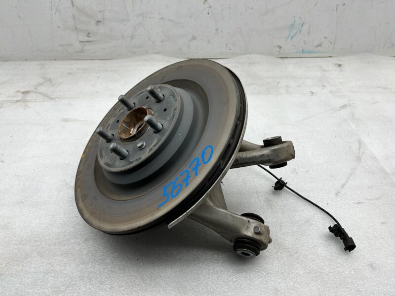 1044416 00 F 2017-2022 Tesla Model 3 Rear Right Spindle Knuckle Disc Rotor Wheel Hub Shield