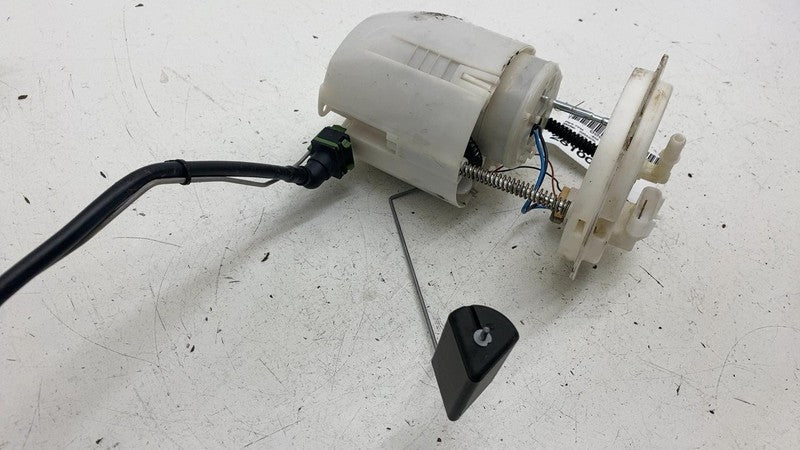 ⭕ 2010-2018 Jeep Wrangler 3.6L V6 Fuel Gas Tank Pump Assembly 68059559