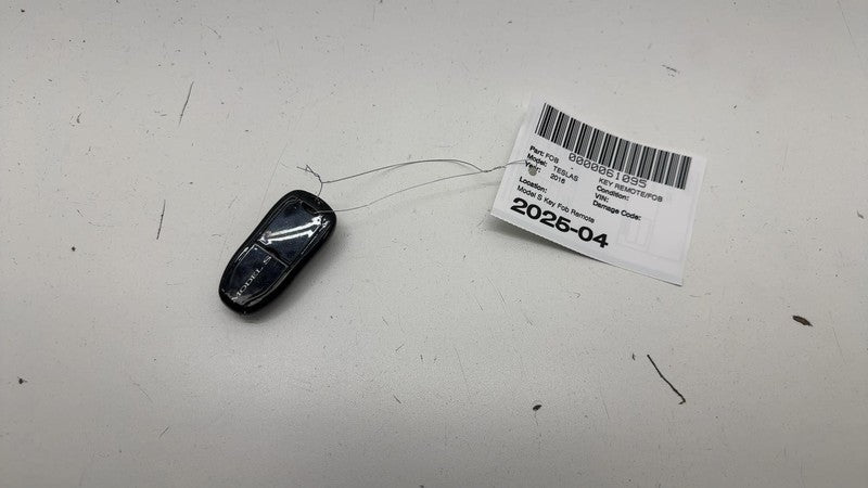 Does not apply Key Remote/fob TESLA S 16