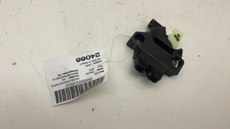 109230800D ⭕ 2017-2023 Tesla Model 3 M3 Rear Tailgate Trunk Lid Lock Latch OEM 1092308-00-D