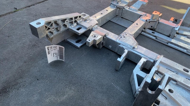PT00001865 P ⭕ 2022-2023 Rivian R1S Front Subframe Bare Undercarriage Crossmember PT00001865P