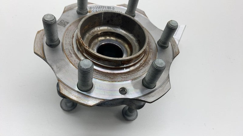 125017100D 2024 Tesla Cybertruck Front or Rear Driven Hub Assy 6x139.7mm PCD - 180mm FLANGE