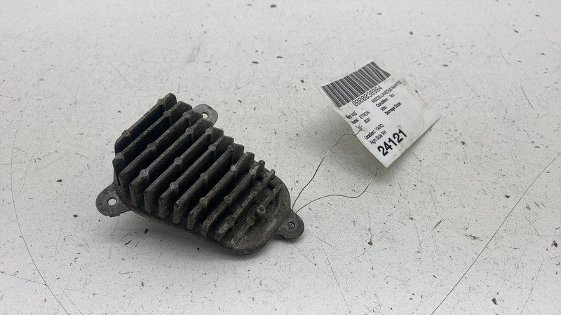 ⭕ 2019-2023 Audi E-Tron Quattro Right Headlight LED Converter Module 1