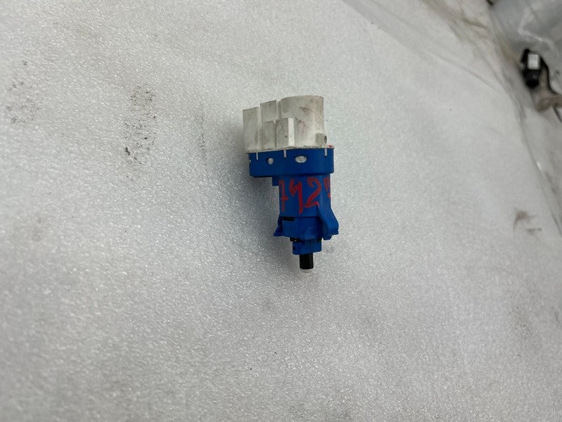 96854 AA ⭕ 2012-2025 Tesla Model S X Brake Foot Pedal On & Off Switch Assembly 96854-AA