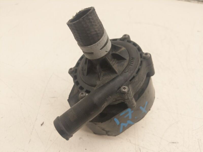 2016-2020 Tesla Model X MX Additional Auxiliary Water Pump Assembly 1054529-00-F