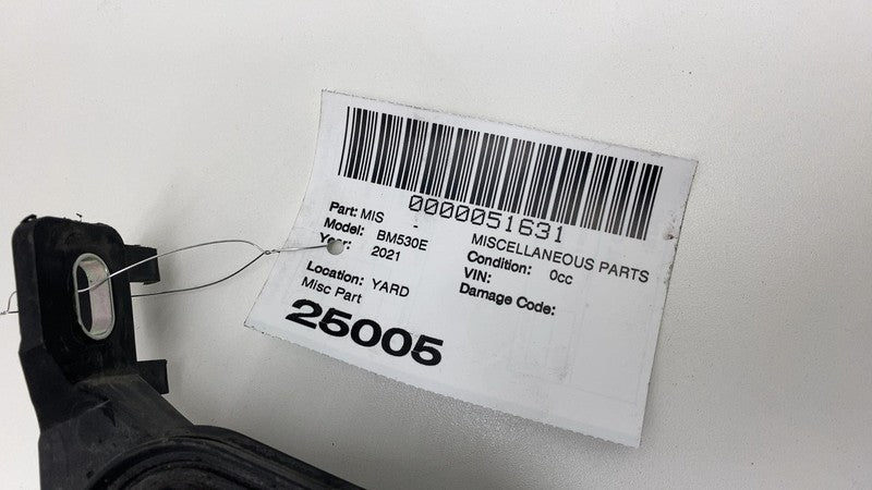 2021 BMW 530e B46X Windshield Washer Bottle Fluid Reservoir Tank OEM 1