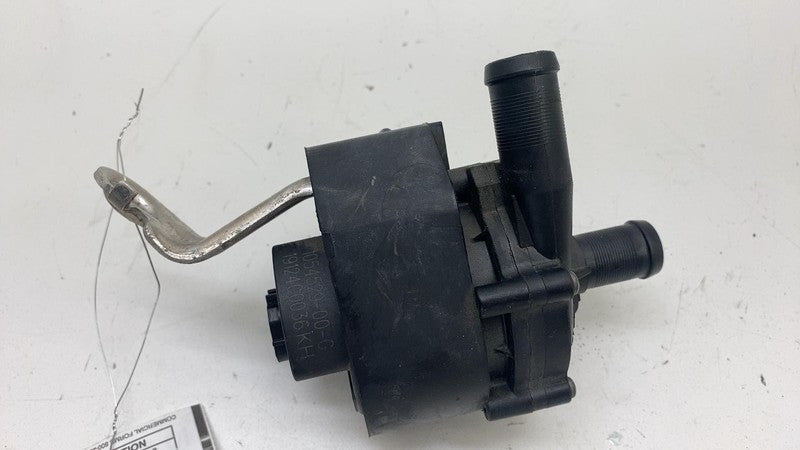 ⭕ 2016-2020 Tesla Model X Additional Auxiliary Water Pump Assembly 105