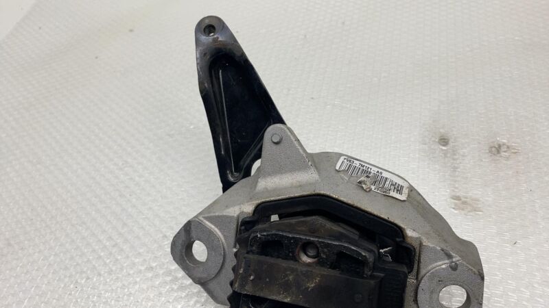 FV637M121AG 2013-2018 Ford C-Max Front Left Upper Transmission Support Mount Holder LH FWD