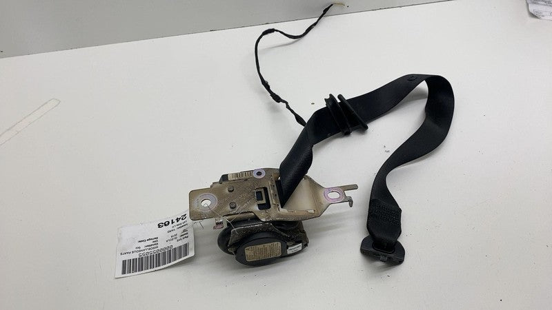 1668602986 ⭕ 16-19 Mercedes-Benz GLE350 Rear Driver Side 2nd Row Seatbelt Left A1668602986
