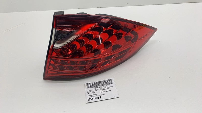 7P5 945 096 L 2011-2014 Porsche Cayenne Rear Passenger Outer Taillight LED Tail Lamp Right RH