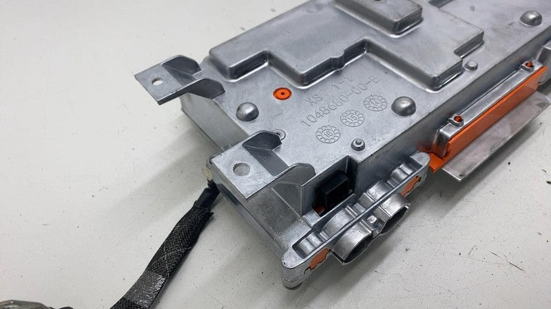 104891000C ⭕ 12-15 Tesla Model S 1-Phase High Voltage Junction Box Dual Motor 1048910-00-C