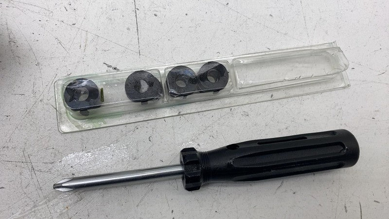 ⭕ 2017-2022 BMW 540i Tow Hook Towing Eye Hinge w/ Emergency Tool Case